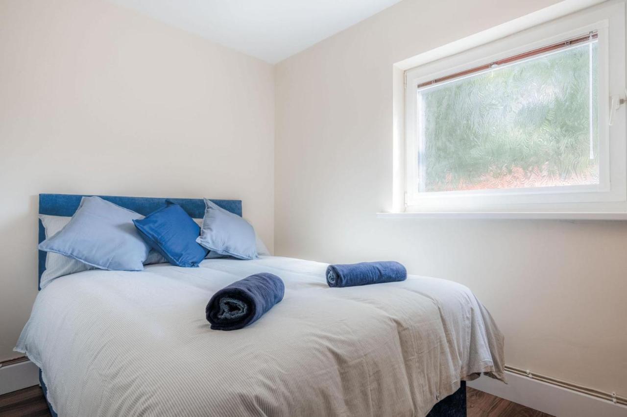 Croft Court - 1 Bedroom Apartment - Tenby Ngoại thất bức ảnh
