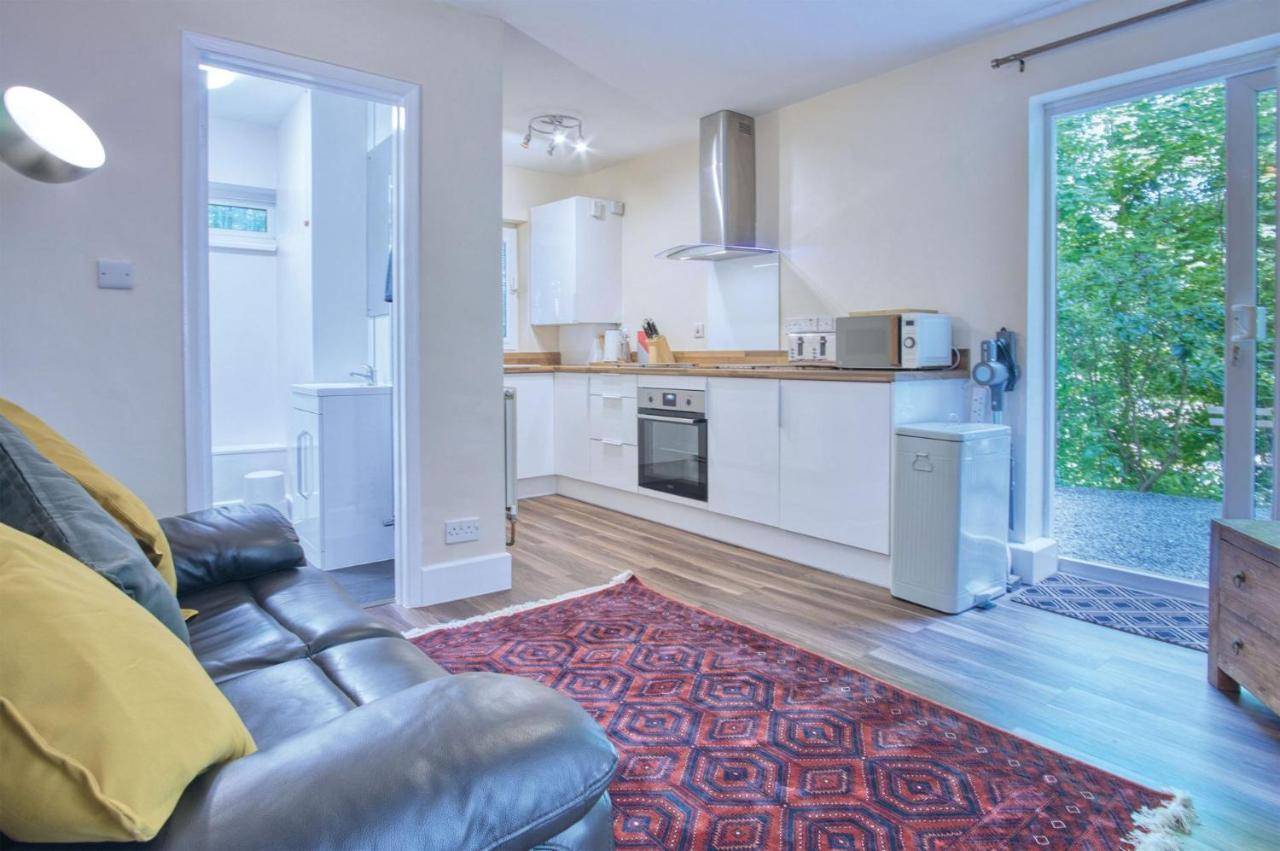 Croft Court - 1 Bedroom Apartment - Tenby Ngoại thất bức ảnh