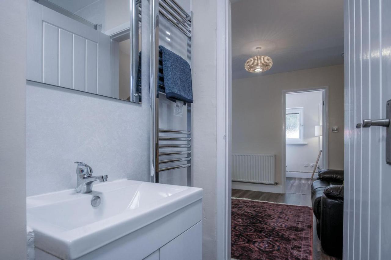 Croft Court - 1 Bedroom Apartment - Tenby Ngoại thất bức ảnh